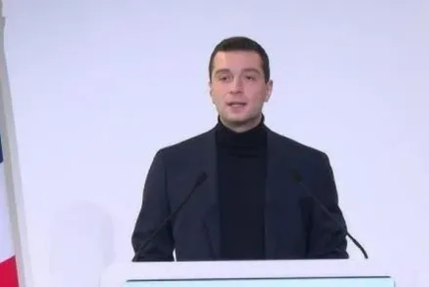 Jordan Bardella prend position sur la présidentielle de 2027 : "Si Marine (Le Pen) devait être empêchée, je pense pouvoir vous dire que je serai son candidat"