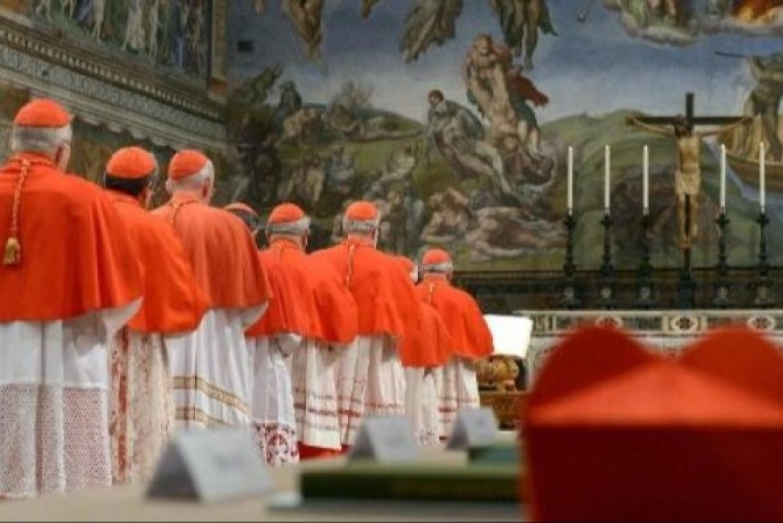 Nouveau Pape : Colère de la presse italienne qui accuse Emmanuel Macron de vouloir influencer le conclave en faisant élire l’archevêque de Marseille, Jean-Marc Aveline